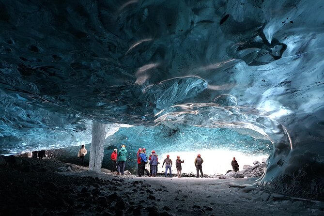 2-Day Blue Ice Cave, Glacier Lagoon and South Coast - Small Group - Day two adds smaller sights before the glacier lagoon