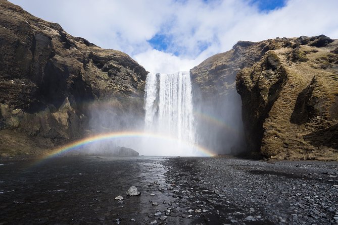 2-Day Ice Cave & South Coast: Glacier Hike and Glacier Lagoon - Weather, road closures, and the limits of a fixed plan