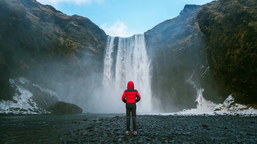 2-Day South Coast, Blue Ice Cave, Glacier Lagoon Tour - Why this two-day route works