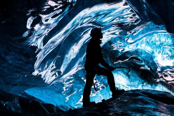 3-Day Golden Circle, South Coast & Ice Cave - Small Group Tour - What the $959 price includes, and what it does not
