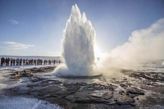 3-Day Ice Cave, South Coast, Golden Circle and Northern Lights - Day 1: Þingvellir, Geysir, and Gullfoss