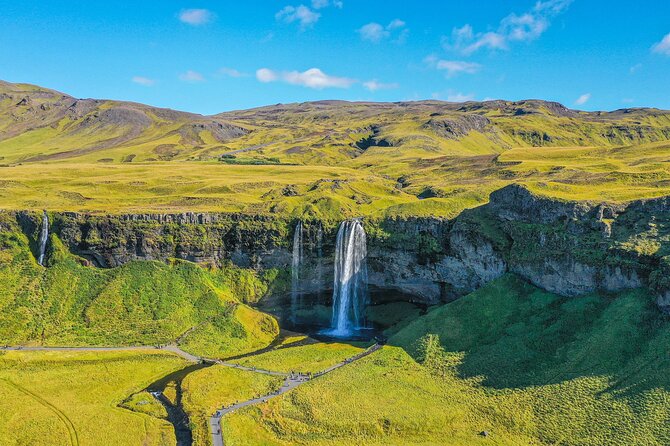 5 Days Snæfellsnes, Golden Circle and South Coast Private Tour - Day 3: Six waterfalls and Iceland’s black-sand coast