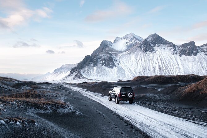 6-day Ultimate Iceland Tour: Photography and Northern Lights - Day 2: The Golden Circle with a warm-water finish