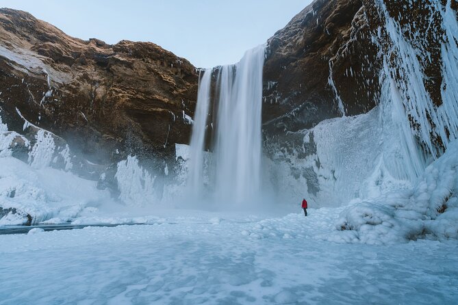 8 Day Winter Circle Tour, Ring Route of Iceland with Snæfellsnes Peninsula - Day 3: Vatnajökull’s ice cave and the Glacier Lagoon
