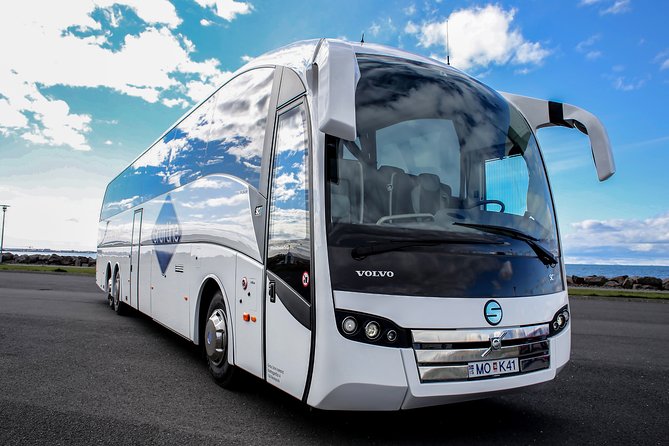 Airport Express Shared Departure transfer from Reykjavik City to Keflavik Airport - The 45-Minute Coach Ride