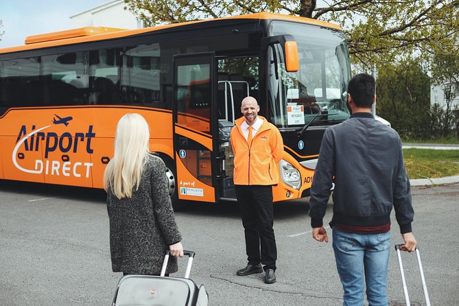 Airport Transfer in Iceland from Reykjavik City to Keflavik Airport with Hotel Pick Up - What $41.58 really buys you