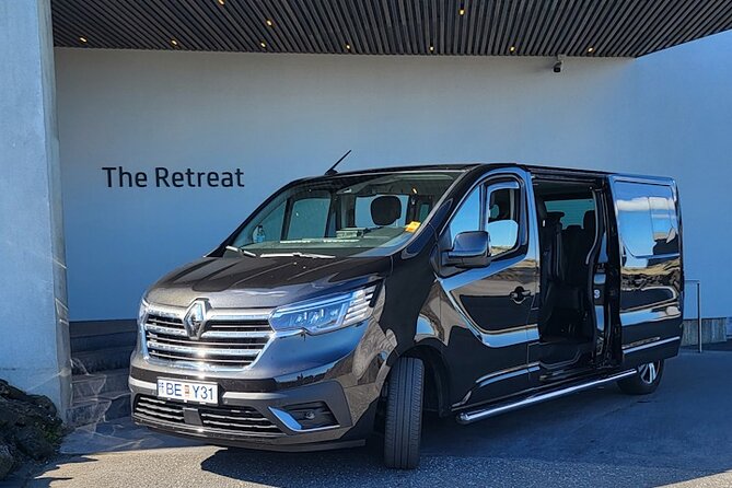 Arrival in Iceland - Private airport transfer from KEF Airport - Is a private airport pickup worth it?