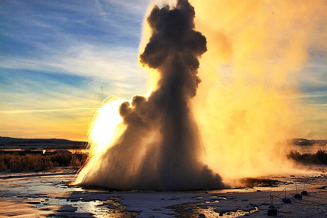Day Trip to the Golden Circle and Hot spring Geyser by 4WD Jeep from Reykjavik - The extra stops are part of the appeal