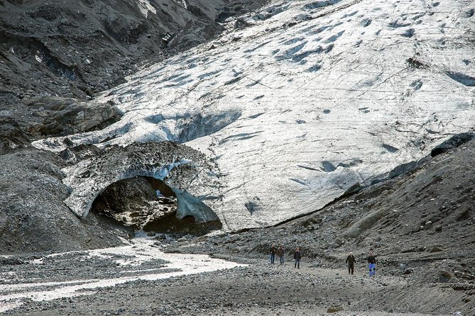 Day Trip to the Hidden Valley of Thor Thorsmork from Reykjavik - Eyjafjallajokull and the memory of the 2010 eruption