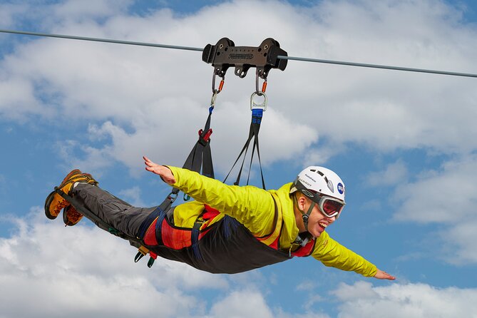 Fast as Falcon Superman Ride - Flying face down over Black Canyon