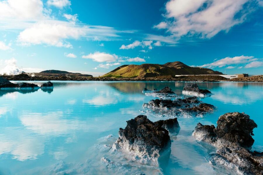 From Reykjavik: Blue Lagoon Entry with Round-Trip Transfers - Check-in, lockers, and the Comfort package