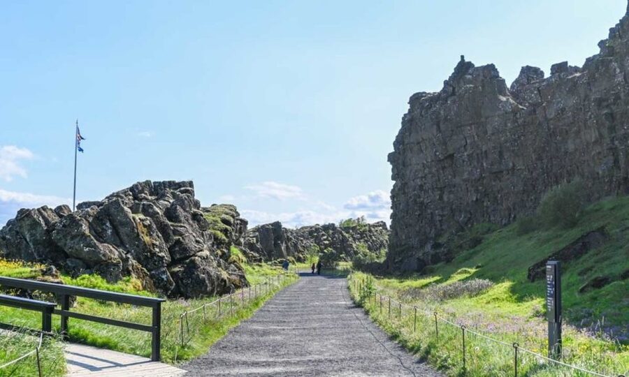 From Reykjavik: Full Day Whale Watching & Golden Circle Tour - The coach ride back to Reykjavik