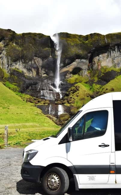 From Reykjavik: Glacier Lagoon and Fjaðrárgjúfur Canyon Tour - Jökulsárlón, the reason to go