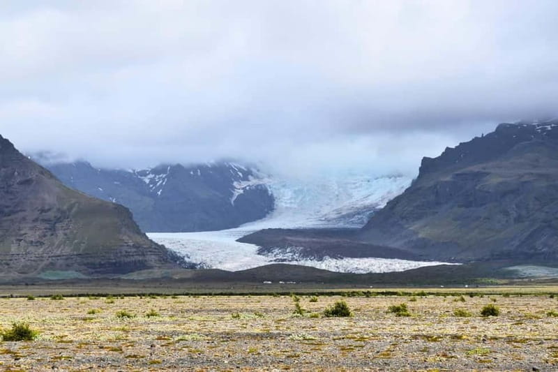 From Reykjavik: Glacier Lagoon and Fjaðrárgjúfur Canyon Tour - Hofskirkja, a small stop with a big roof