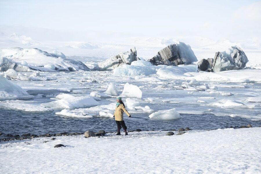 From Reykjavik: Glacier Lagoon Boat Ride, Diamond Beach Tour - Key points at a glance