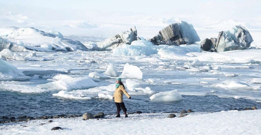 From Reykjavik: Glacier Lagoon Boat Ride, Diamond Beach Tour - Vík, black sand, and the southern coast