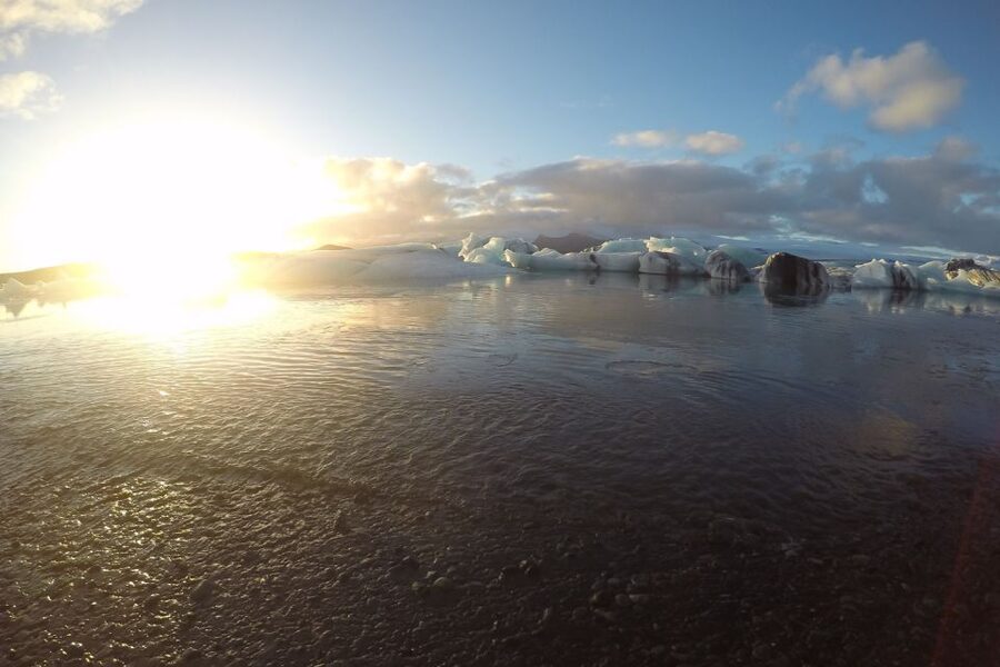 From Reykjavik: Glacier Lagoon Boat Ride, Diamond Beach Tour - Jökulsárlón: the main event