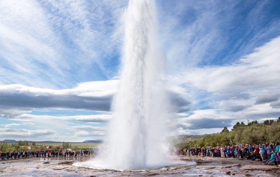 From Reykjavik: Golden Circle and Glacier Ice Cave Tour - Why this Golden Circle combination works