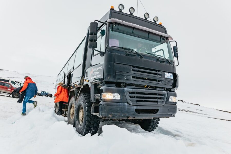 From Reykjavik: Golden Circle and Glacier Snowmobile Tour - Is $284 good value?