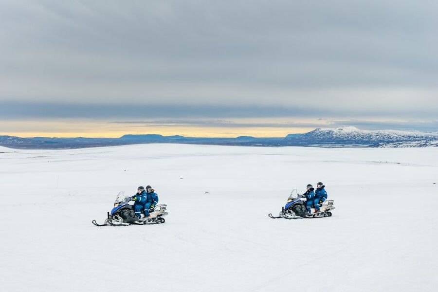 From Reykjavik: Golden Circle and Glacier Snowmobile Tour - Þingvellir National Park and the meeting of two plates