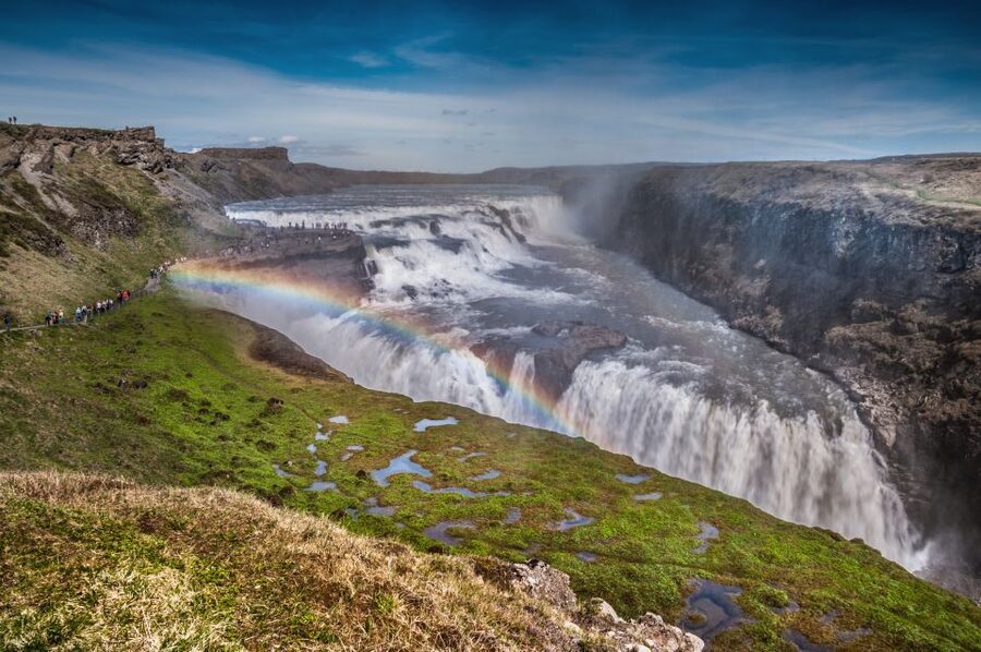 From Reykjavik: Golden Circle & Kerið Full-Day Tour - Kerið crater and its red volcanic walls