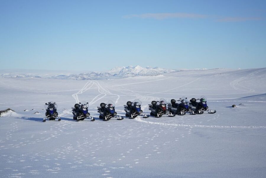 From Reykjavik: Golden Circle Super Jeep & Snowmobiling Tour - Geysir and the heat beneath Iceland