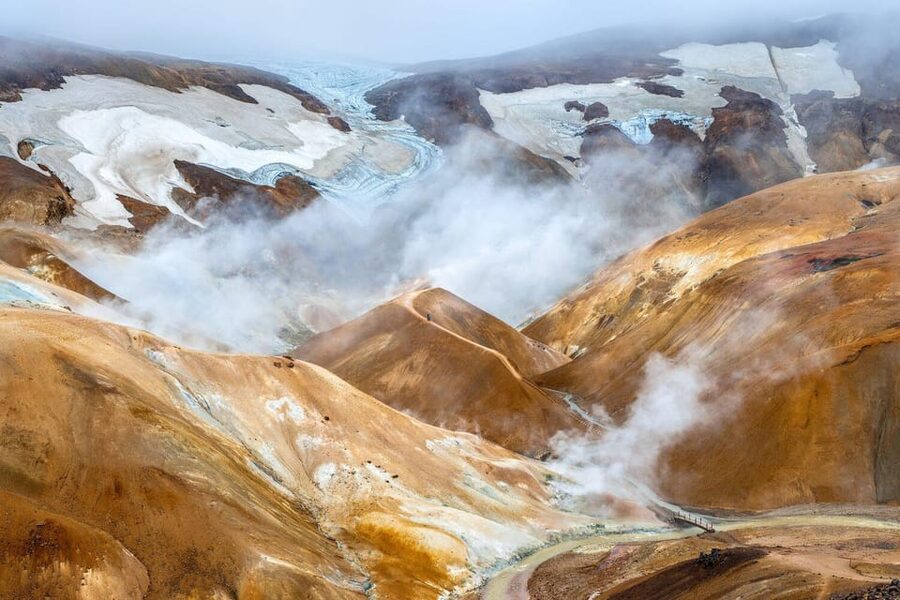From Reykjavik: Kerlingarfjöll Hiking Day Tour - The highland road is rough, remote, and worth understanding