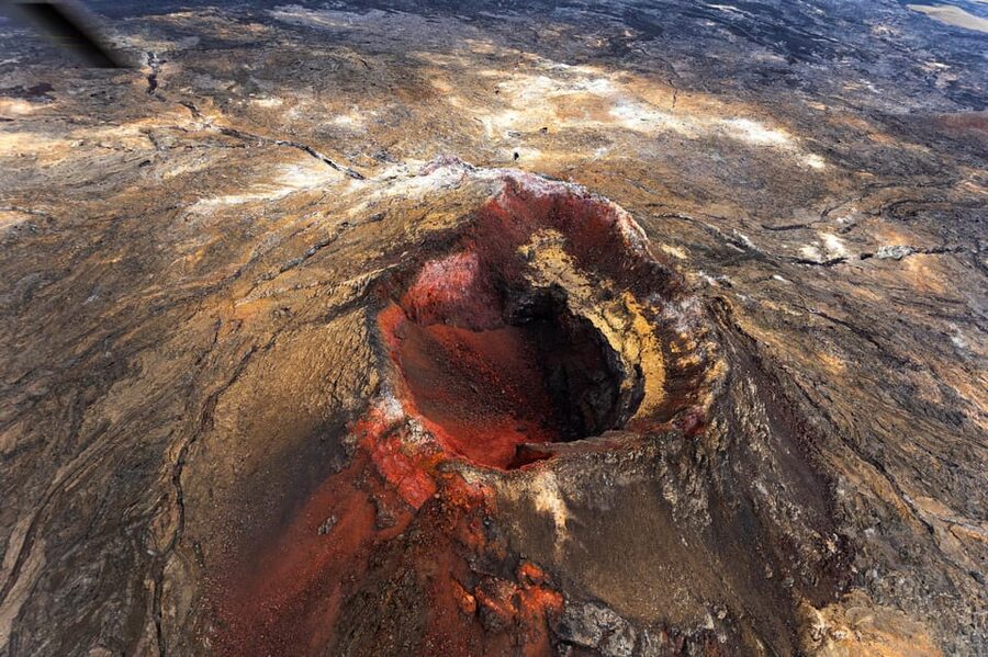From Reykjavik: New Volcanic Area Helicopter Tour - Is $577 a fair price for 40 minutes?