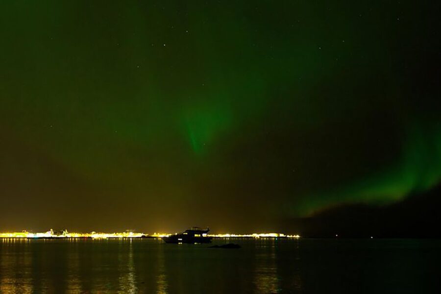 From Reykjavik: New Years Fireworks by Boat - Is $150 a fair price?