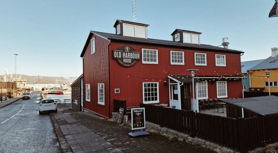 From Reykjavik: Northern Lights Sightseeing Cruise - Is $88 a fair price for two hours?