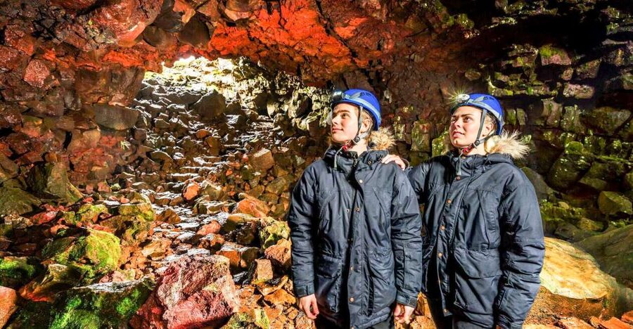 From Reykjavik: Raufarhólshellir Lava Tunnel by Bus - Key points to know before you book