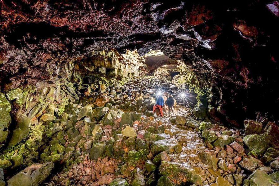 From Reykjavik: Raufarhólshellir Lava Tunnel by Bus - What happens from BSI Bus Terminal to the cave
