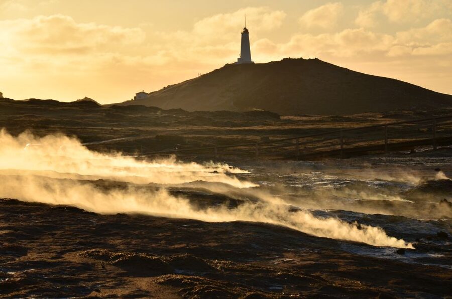 From Reykjavik: Reykjanes Geopark Tour & Airport Transfer - Why Reykjanes makes such a good final Iceland day