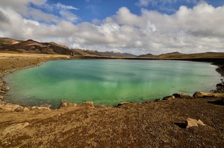 From Reykjavik: Reykjanes Geopark Tour & Airport Transfer - Grindavík and the uneasy sight of fresh lava