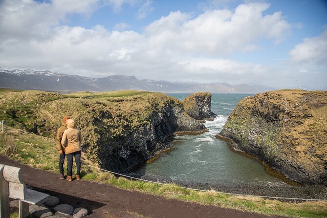 From Reykjavík: Snaefellsnes & Kirkjufell Small Group Day Tour - Reykjavík Pickup and the Road to Borgarnes