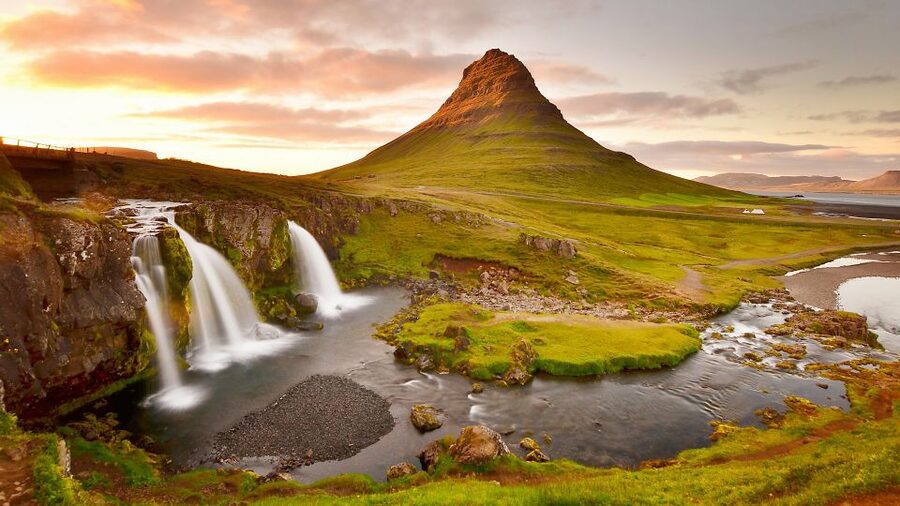 From Reykjavik: Snaefellsnes National Park - Small Group - Djúpalónssandur and the power of the open coast