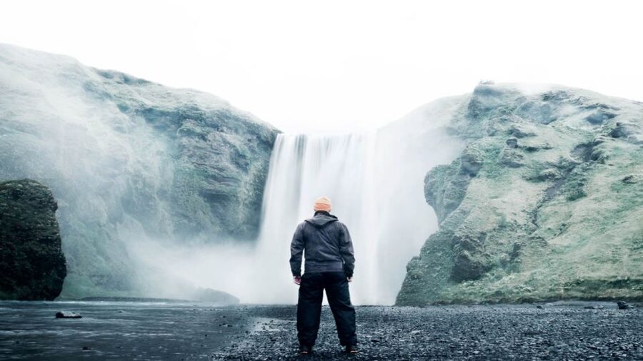 From Reykjavík: Vík Lava Show & South Coast Waterfalls Tour - Inside the one-hour Lava Show