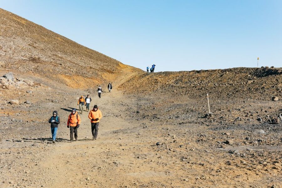 From Reykjavík: Volcanoes and Blue Lagoon Day Trip - Guides make the difference