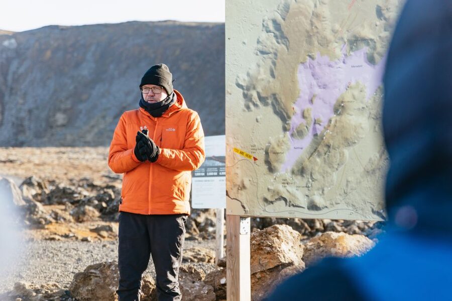 From Reykjavík: Volcanoes and Blue Lagoon Day Trip - Walking across the Fagradalsfjall eruption area