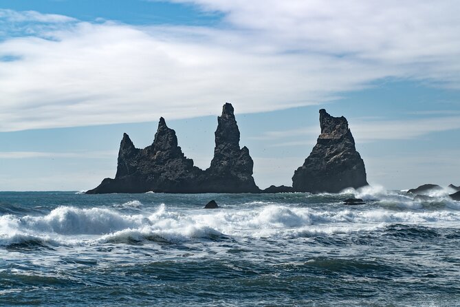 Full-Day Private Tour to Explore South Coast of Iceland - Vik: a useful break after the beach