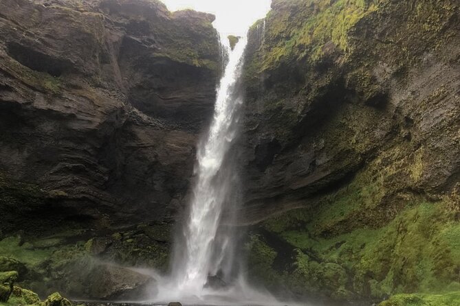 Full Day South Coast to Vík - Guided Tour - How difficult is the day?