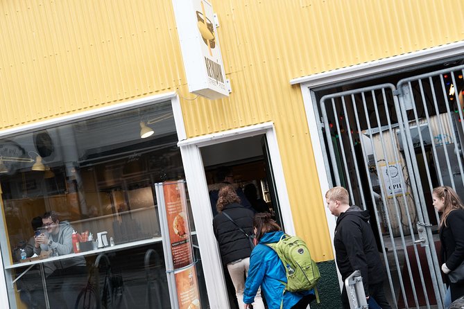Funky History Walking Tour in Reykjavik - With local storyteller - Why Lalli’s Iceland story works