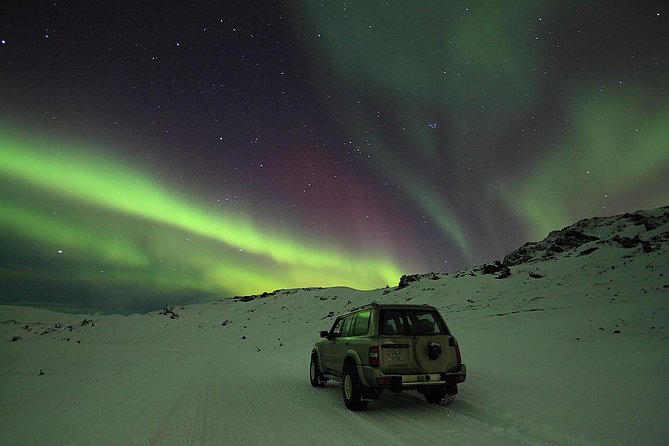 Golden Circle and Northern Lights Superjeep Tour from Reykjavik - Geysir and Strokkur: a reliable Icelandic show