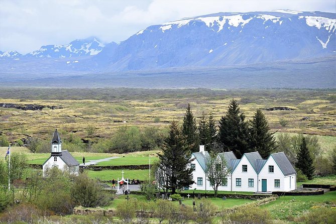 Golden Circle, Bruarfoss & Kerid Crater by Minibus from Reykjavik - What to wear and what to pack