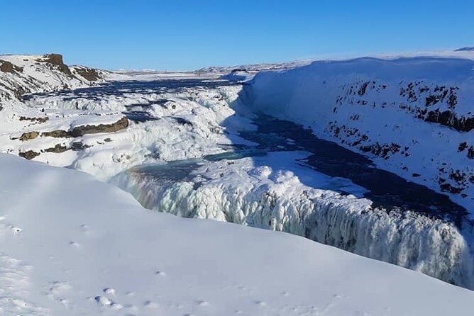 Golden Circle, Kerid Crater & Geothermal Lagoon -Small Group Tour - Kerid Crater brings color to the route