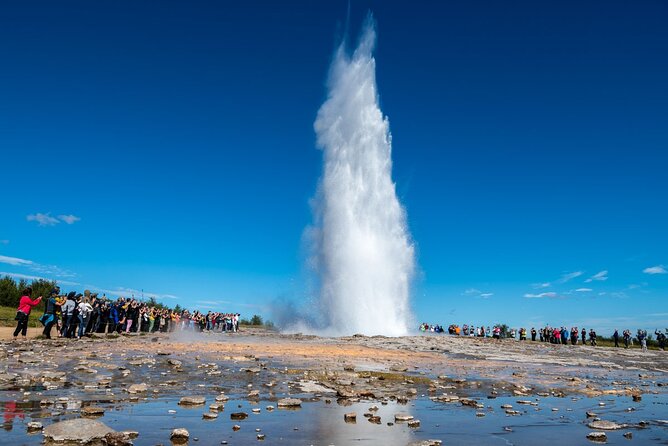 Golden Circle & Northern Lights Tour from Reykjavik - Gullfoss: the day’s biggest visual punch