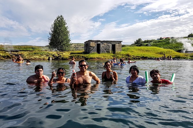 Golden Circle Private Day Tour - up to 9 passengers - Guides who shape the day