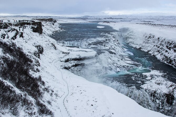 Golden Circle, Secret Lagoon & Friðheimar (Small Group) - Þingvellir: parliament, plates, and open views