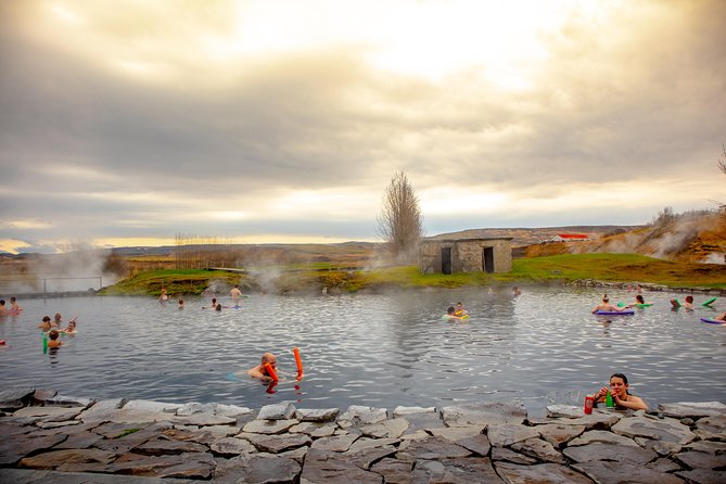 Golden Circle, Secret Lagoon & Kerið Small Group Tour - Kerið Crater adds color to the final part of the route