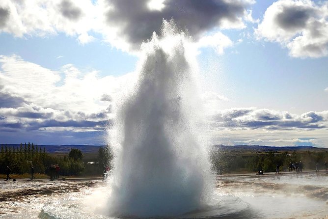 Golden Circle & Secret Lagoon Luxury Private Tour in a new luxury Mercedes Benz - Þingvellir: tectonic plates and the birth of Iceland’s parliament